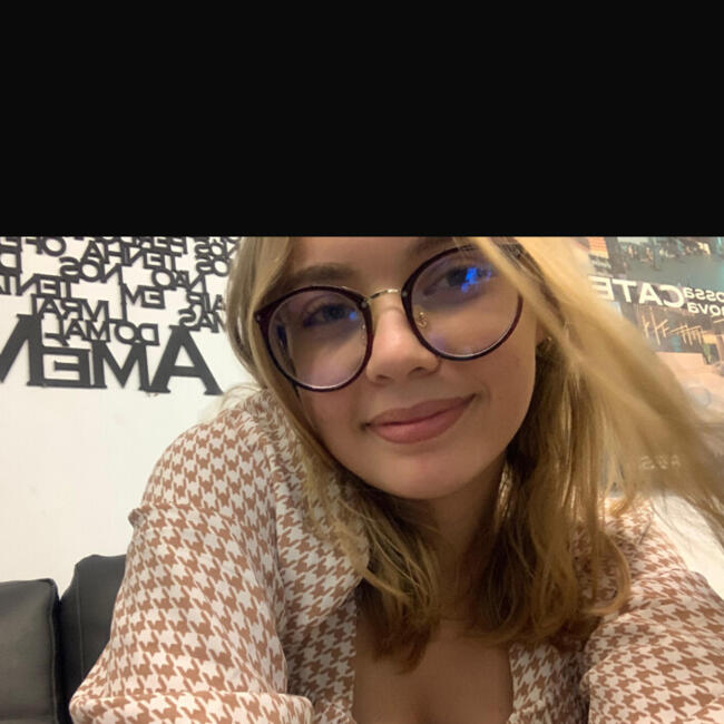 Babysitter in Vitória de Santo Antão: Barbara