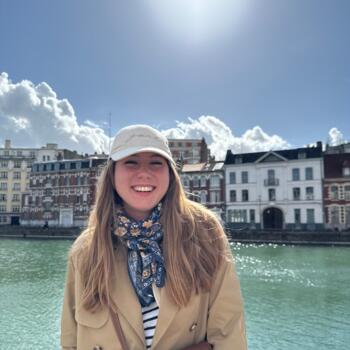 Babysitter in Strasbourg: Clemence