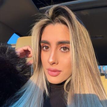 Babysitter in White Plains: Valeria