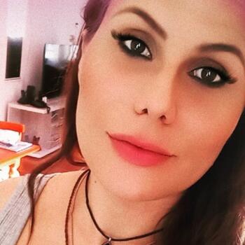 Babysitter in Pelotas: Juliana