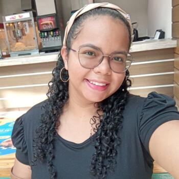 Babysitter Medellín: Genesis