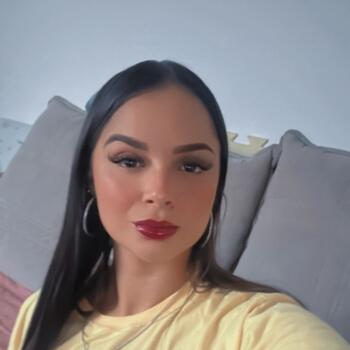 Babá em Taubaté: Aline