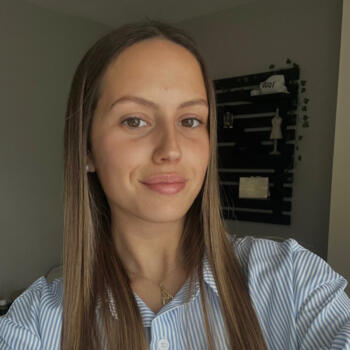 Babysitter in Torrelavega: Alba