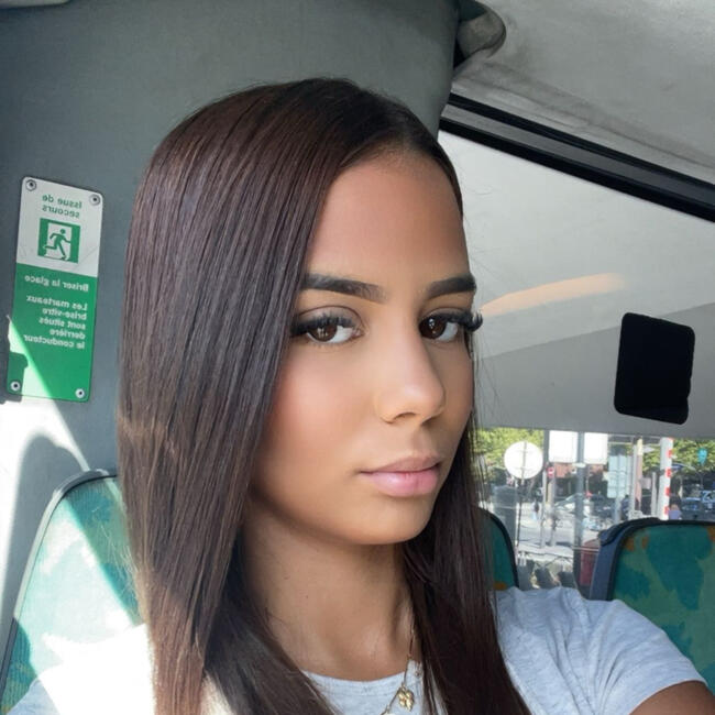 Babysitter in Bagnolet: Kawtar