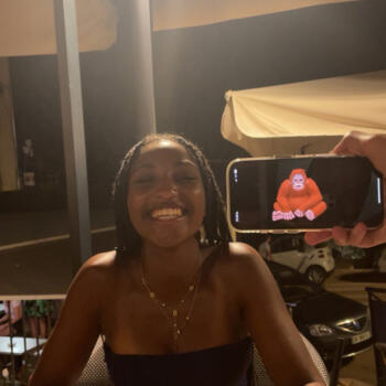 Babysitter Montville: Mayssa