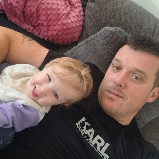 Delo varuške v Čača vas: Domen