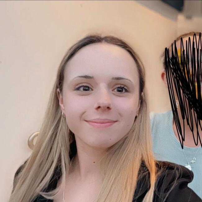 Babysitter in Coffs Harbour: Rhiannon