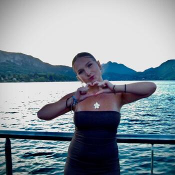 Babysitter Courtepin: Lara