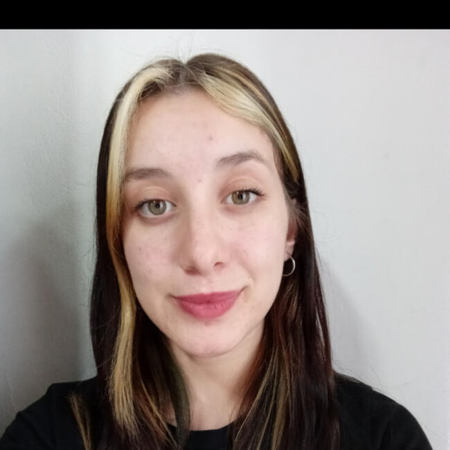 Niñera en Merlo: Florencia Belén 