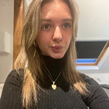 Babysitter in Amblainville: Elea