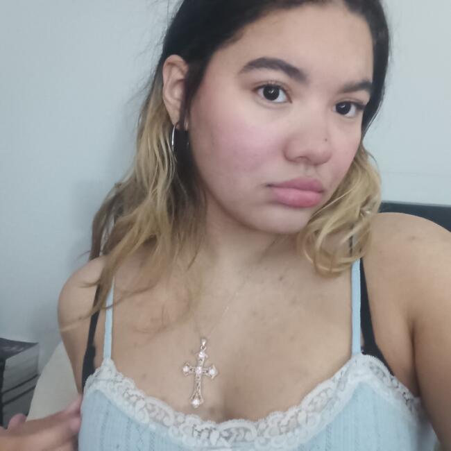 Babysitter in New York: Breeana