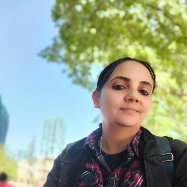 Nanny in Calgary: Meenakshi