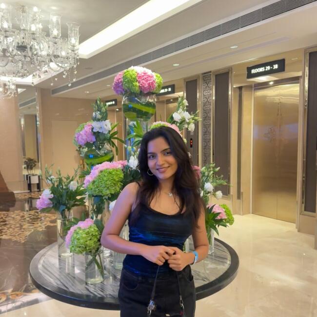 Babysitter in Mumbai: Reda