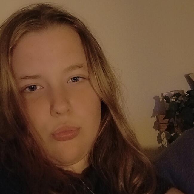 Babysitter in Wetteren: Kjenta