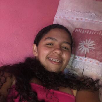 Babysitter Fortaleza: Aline