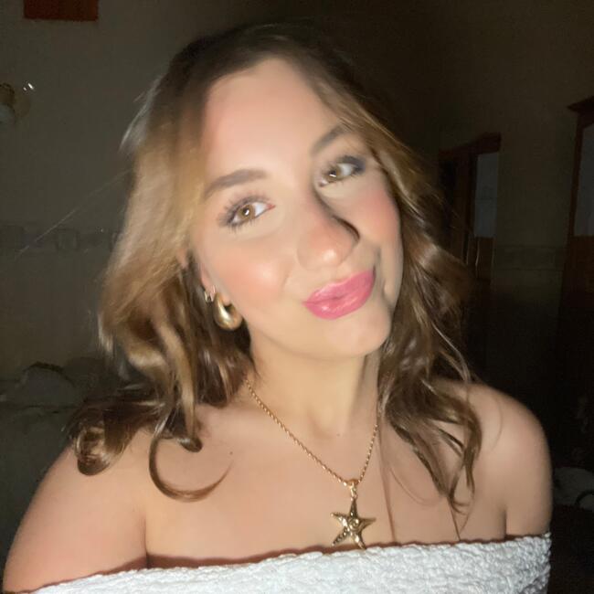 Babysitter in La Roche-sur-Yon: Elsa