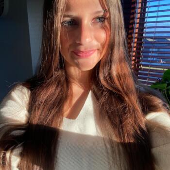 Babysitter in Palmerston North: Amore