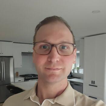 Baby-sitter in Calgary: Peter