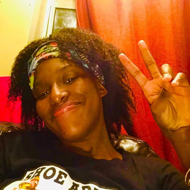 Babysitter in Brooklyn: Amianta