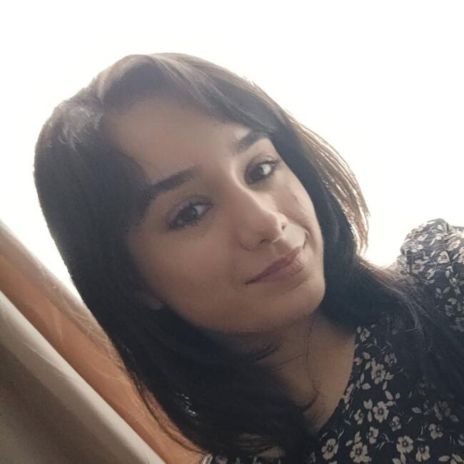 Babysitter in Avondale: Sara