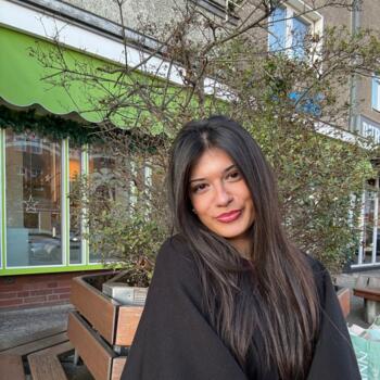 Babysitter in Berlin: Ezgi