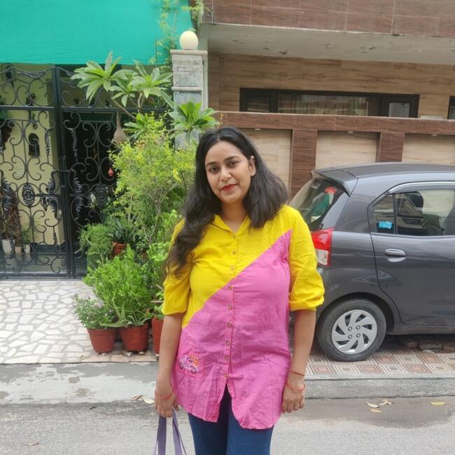 नोएडा में बेबीसिटिंग की नौकरी: Nupur