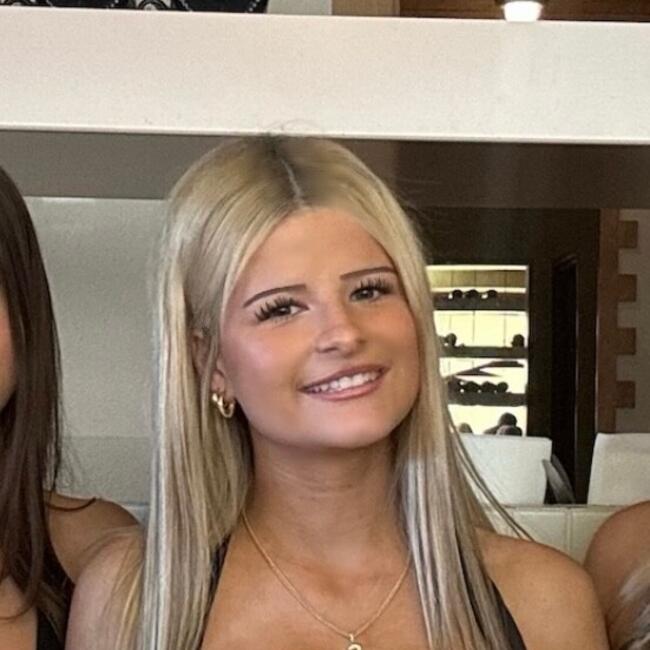 Babysitter in Perth: Sienna