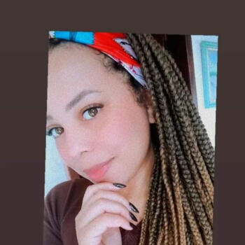 Babá em Angra dos Reis: Tainara