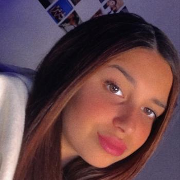 Baby-sitter in Arcueil: Laura