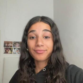 Babysitter in Arenys de Munt: Aya