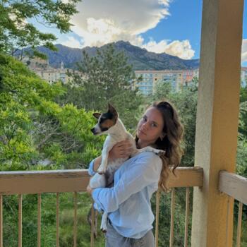 Babysitter in Ajaccio: Angelica