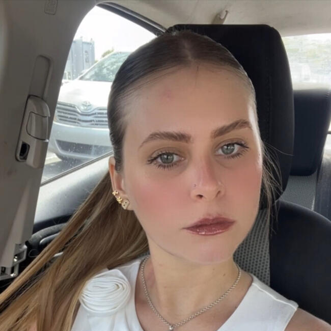 Babysitter in Mayagüez: Lorianis