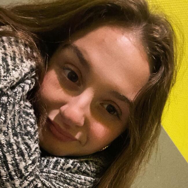 Babysitter in Nuaillé-d'Aunis: Kimeya