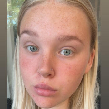 Babysitter Willenhall: Chloe