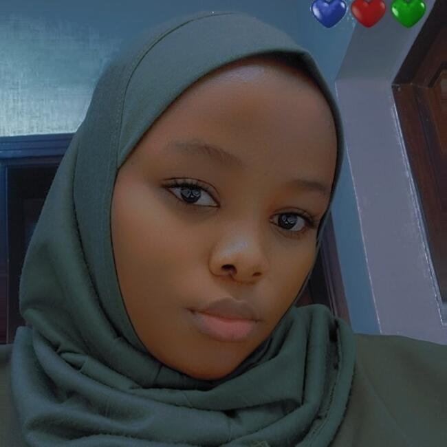 Babysitter in Abu Dhabi: Hadijjah