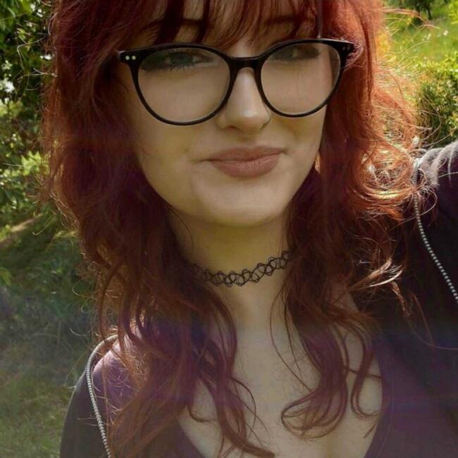 Niania w Brodnica: Julia