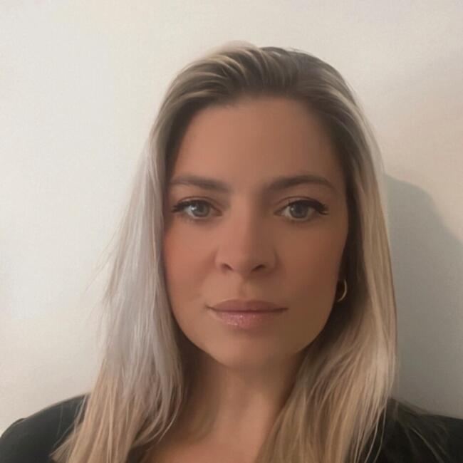 Babysitter in Luxembourg: Alexia