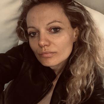 Babysitter Pomezia: Valentina