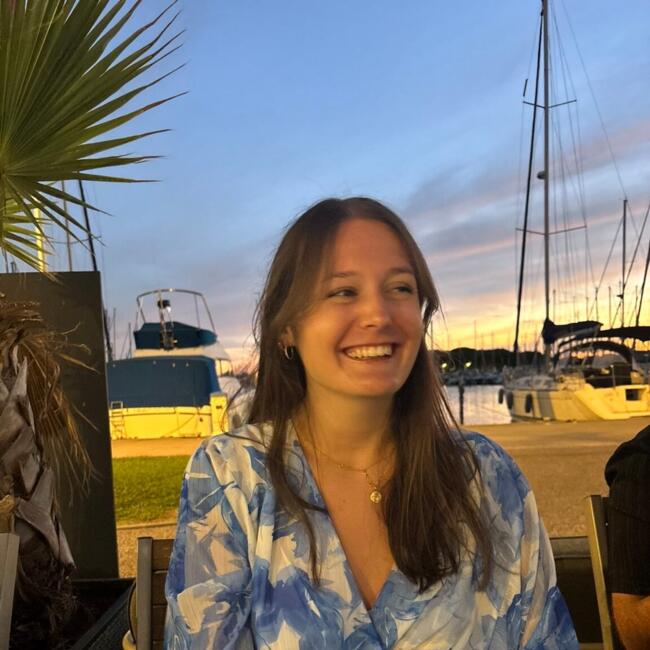 Baby-sitter à Angers: CHLOÉ