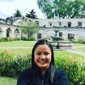 Niñera en Sabanilla: Viviana Mora
