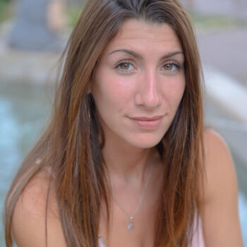 Babysitter in Mandelieu-la-Napoule: Cynthia