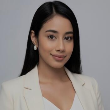 Babysitter in Santa Marta: Stefania