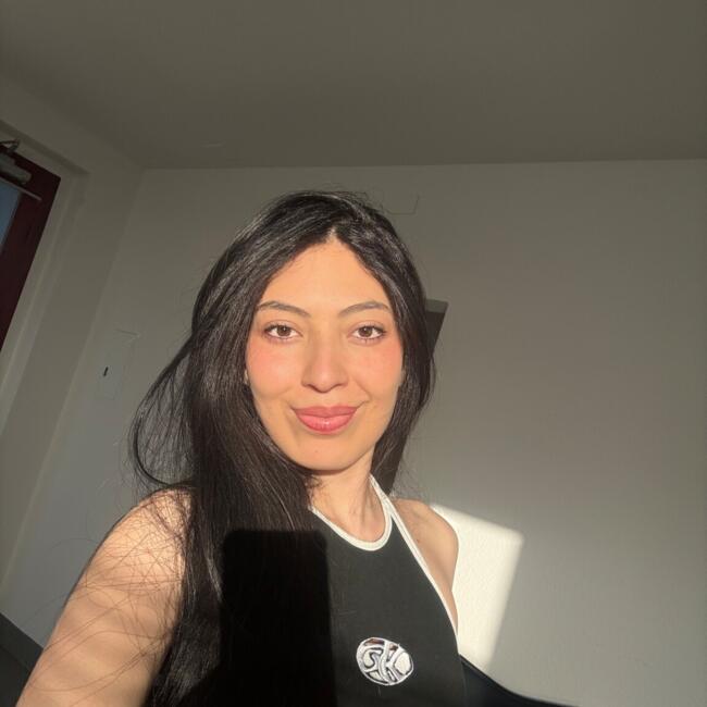 Babysitter in Avenches: Paula
