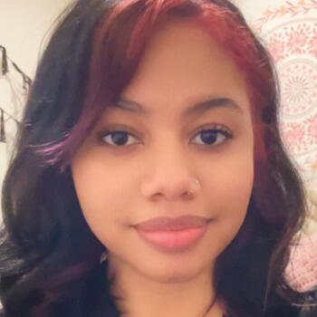 Babysitter in Tacoma: Leilani