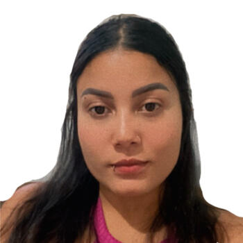 Babysitter in Três Corações: Ana