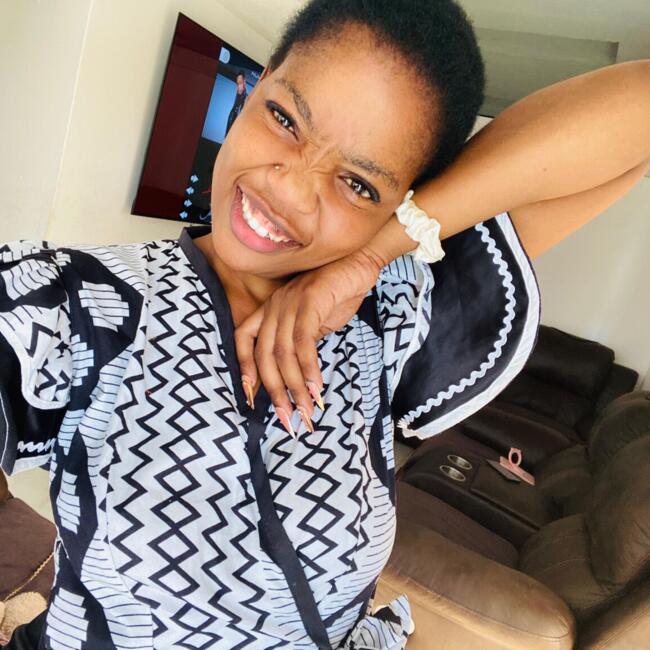 Babysitter in KwaMashu: Nokubonga