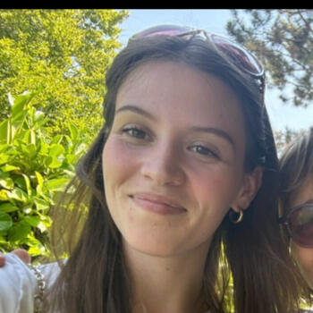 Baby-sitter à Reims: Amy