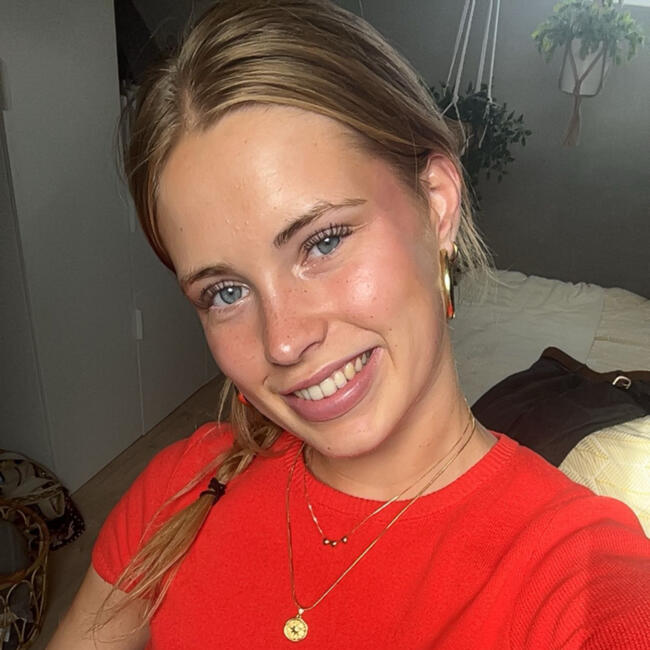 Babysitter in Nieuwkoop: Isis