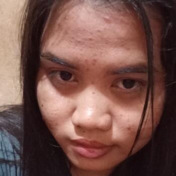 Babysitter in Jakarta: Riani