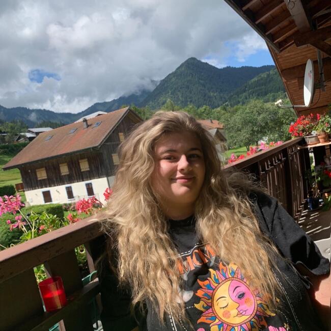 Babysitter in Lucan: Louise